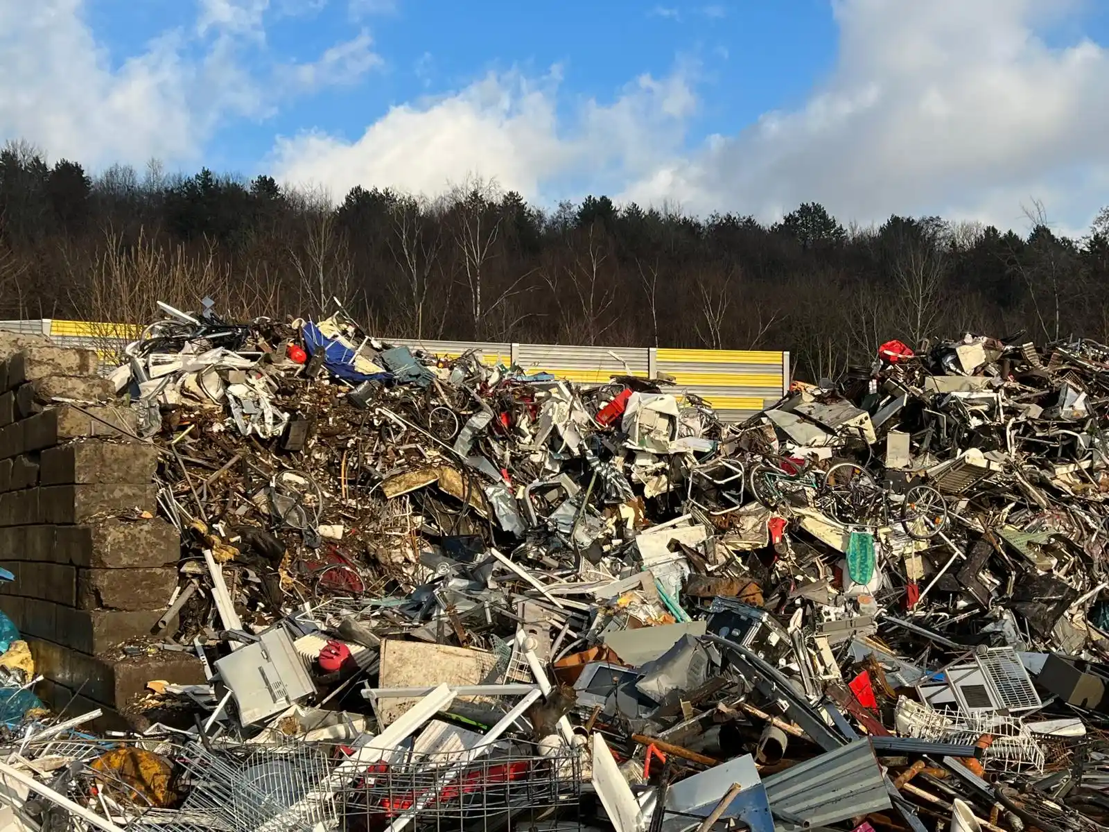 Altmetallabholung in Bochum durch Schrotthändler