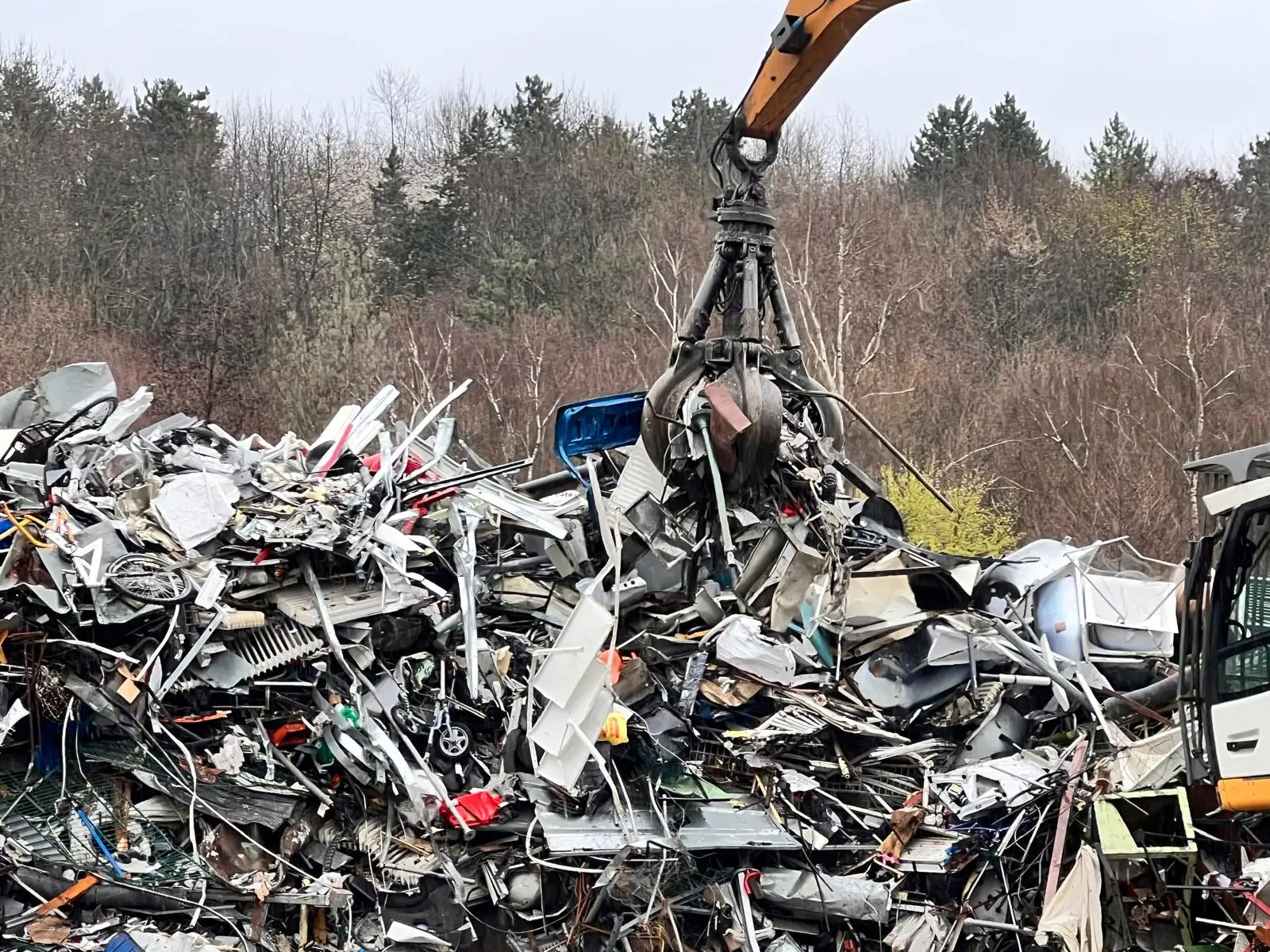 Schrottankauf in Brühl vor Ort